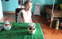 Cụ bà 65 năm chữa bệnh rắn cắn cứu người