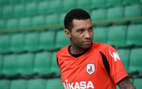 Ngôi sao thể thao vào tù, ra khám: Jermaine Pennant - tòa cũng phải... chê