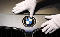 Được thưởng sau khi... lỡ làm hư xe BMW