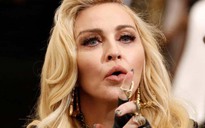 Madonna tìm cách ngăn chặn đấu giá kỷ vật