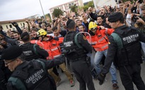 Catalonia hỗn loạn khi trưng cầu dân ý