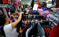 Loạn giá hàng thời trang xuất khẩu