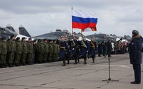 Ông Putin kêu gọi rút quân khỏi Syria