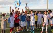 Kết nối cộng đồng Việt bằng bóng đá