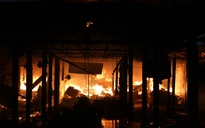 Chợ Mộc Bài ở Bình Định bị lửa thiêu rụi