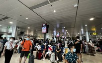 Sân bay Tân Sơn Nhất: Không thể 'bó gối' chờ nhà ga T3
