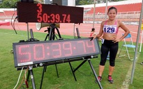 Nguyễn Thị Thanh Phúc phá kỷ lục đi bộ quốc gia tồn tại 11 năm