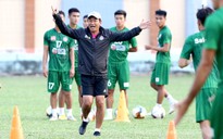 Thầy Nhật tiết lộ Sài Gòn FC sẽ ‘khóa chân’ Lee Nguyễn ở trận derby bóng đá TP.HCM