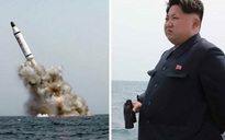 Xuất hiện clip Kim Jong-un tươi cười xem phóng tên lửa từ tàu ngầm