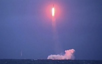 Tàu ngầm Nga phóng thành công tên lửa liên lục địa Sineva