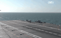 Trung Quốc tung clip khoe tàu sân bay Liêu Ninh luyện tập trên biển