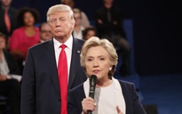 Nói Hillary Clinton 'bẩn thỉu', Donald Trump tạo xu hướng thời trang mới