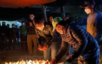 Quảng Nam: Dùng tàu giã cào tìm kiếm 4 người mất tích trong vụ lật ca nô
