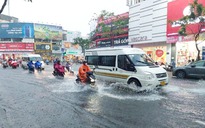 Đà Nẵng: Mưa lớn ngập lụt nhiều nơi, học sinh nghỉ học ngày mai 15.10