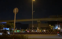 TP.HCM: Hàng chục người cầm hung khí ẩu đả dưới chân cầu Rạch Chiếc