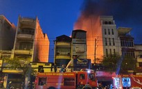 TP.HCM: Cháy lớn nhà dân trên đường Lý Thường Kiệt, Q.Tân Bình