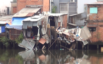 TP.HCM: Phong tỏa các hẻm quanh khu vực nhà dân bị sập ở Q.8