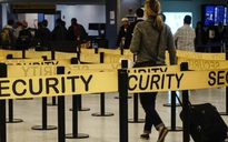 Hành khách đến Mỹ bị cấm mang thiết bị điện tử lớn lên máy bay