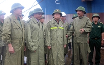 Phó thủ tướng Trịnh Đình Dũng kiểm tra phòng chống bão số 3 ở Quảng Ninh