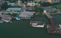 Cận cảnh cảng tàu 'làm nghèo đất nước' bên bờ vịnh Hạ Long