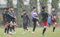 Đội tuyển Việt Nam tập buổi đầu tiên thiếu vắng nhiều cầu thủ