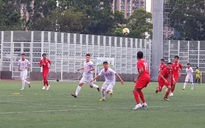 U.18 Việt Nam đánh bại Singapore nhờ bàn thắng duy nhất phút 89