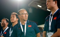 Thầy Park đối đầu với HLV Đức Thắng trên sân Quy Nhơn