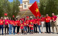 Tuyển Việt Nam không cô đơn tại Ả Rập Xê Út, khán giả làm áo đỏ sao vàng