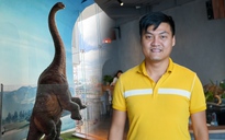 Quán cà phê tại TP.HCM ‘chơi lớn’ chi 5 tỉ làm chú khủng long đứng chào