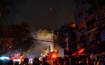 Cháy nhà 4 tầng ở phố cổ Hà Nội