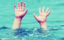 Nam thanh niên đuối nước tử vong trong lúc chơi bắt vịt dưới hồ tại lễ hội
