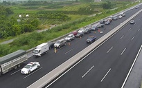Tai nạn liên hoàn trên cao tốc Hà Nội - Hải Phòng