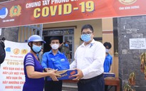 Hỗ trợ công nhân, giáo viên khó khăn những ngày cách ly xã hội phòng Covid-19