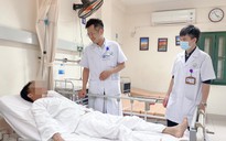 'Vỡ trứng' khi tranh bóng, nam thanh niên phải nhập viện