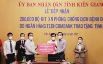 Techcombank trao tặng 200.000 bộ kit test Covid-19 đến tỉnh Kiên Giang