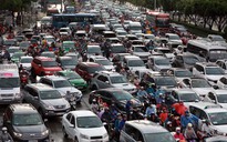 Dự án sửa chữa 'trễ hẹn', cấm xe qua cầu vượt Nguyễn Hữu Cảnh trong 5 tháng