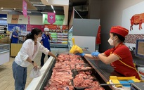 Siêu thị Co.opmart giảm giá thịt heo lên hơn 30%