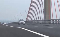 Cầu Bạch Đằng 7.000 tỉ đồng vừa thông xe đã bị lún võng