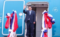 Thủ tướng Phạm Minh Chính tới Viêng Chăn, bắt đầu chuyến thăm chính thức Lào