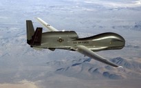 Mỹ triển khai máy bay không người lái Global Hawk, oanh tạc cơ B-1B đến Biển Đông