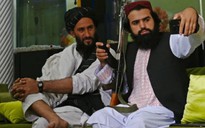 Taliban chỉ đạo lính bớt ăn chơi, chụp selfie