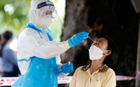 Covid-19: Số ca nhiễm tiếp tục tăng ở Campuchia, Singapore lo bảo vệ người cao tuổi