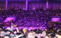 Đại nhạc hội K-Pop: 'Vỡ' kế hoạch vì khán giả quá phấn khích