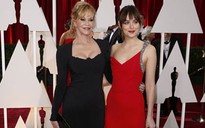 Những bộ váy đẹp nhất trên thảm đỏ Oscar 2015