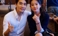 Song Seung Hun và Lưu Diệc Phi thể hiện tình yêu ngay trên truyền hình