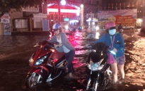 Biên Hòa lại ngập nặng sau cơn mưa lớn