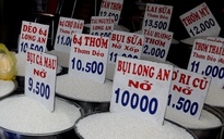 Gạo Việt và Thái cùng giảm giá