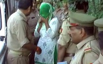 Cô giáo Ấn Độ bị hiếp dâm tập thể trên đường đến trường