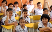 Bỏ giơ tay phát biểu ở Việt Nam được không?