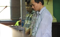 Bắt con nợ mang sang Campuchia, nhốt trong sòng bạc